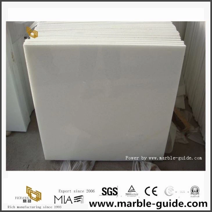 กระเบื้องหินอ่อนสีขาวคริสตัลคลาสสิกสำหรับกระเบื้องปูพื้นห้องน้ำ